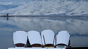 Five top tourist places in India to experience best snowfall this season