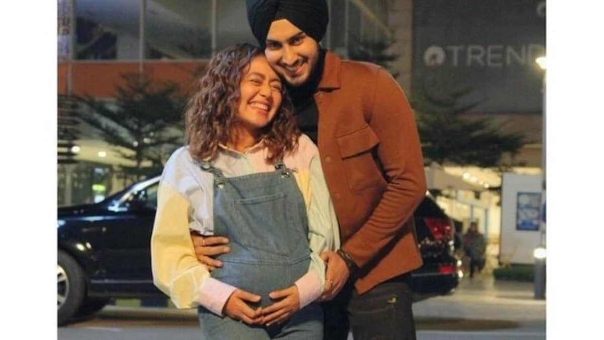 Neha Kakkar, Rohanpreet Singh tease pregnancy in cryptic Instagram post