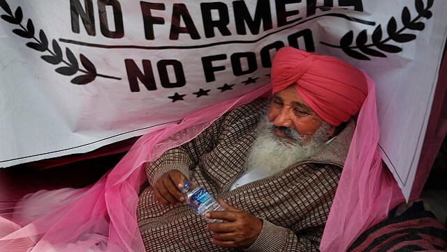 Farmers' Protest Updates: Centre invites farmers' unions for next round of talks at Vigyan Bhawan, asks them to choose date