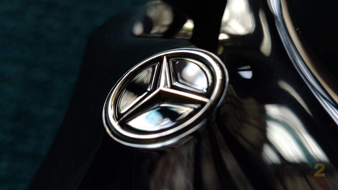 Mercedes Benz Over-ear Noise Canceling Headphones Review