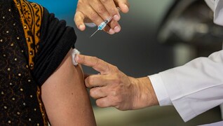 Centre Caps Covid 19 Vaccine Price At Rs 250 Per Dose Releases List Of Empanelled Private Hospitals India News Firstpost