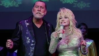 Dolly Parton's brother Randy, who sang and performed with singer, dies at 67 after battle with cancer