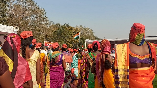 Centre's farm laws, non-execution of Forest Rights Act insidiously linked, say Maharashtra's Adivasi farmers at Azad Maidan Centre's farm laws, non-execution of Forest Rights Act insidiously linked, say Maharashtra's Adivasi farmers at Azad Maidan