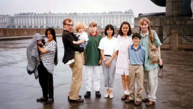 Woody Allen, Mia Farrow's relationship and fallout to be subject of HBO four-part docuseries Woody Allen, Mia Farrow's relationship and fallout to be subject of HBO four-part docuseries