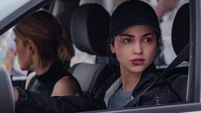 Eiza González as Fran