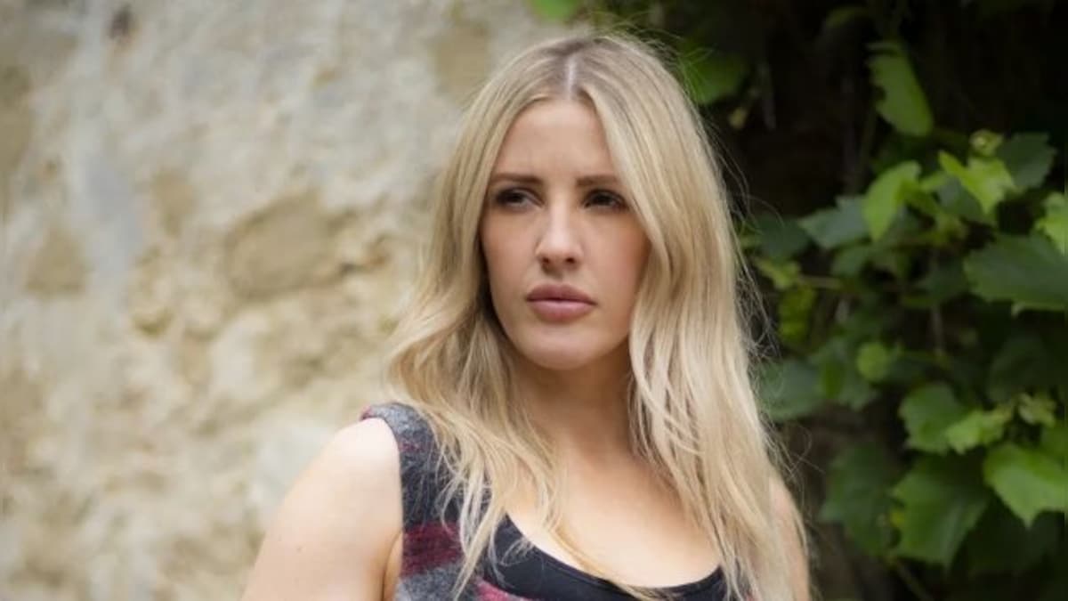 Singer Ellie Goulding announces her pregnancy with husband Caspar Jopling