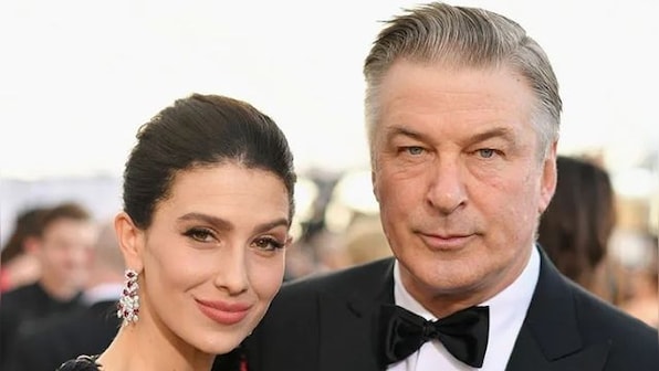 Alec Baldwin, wife Hilaria welcome sixth child, post family picture on social media