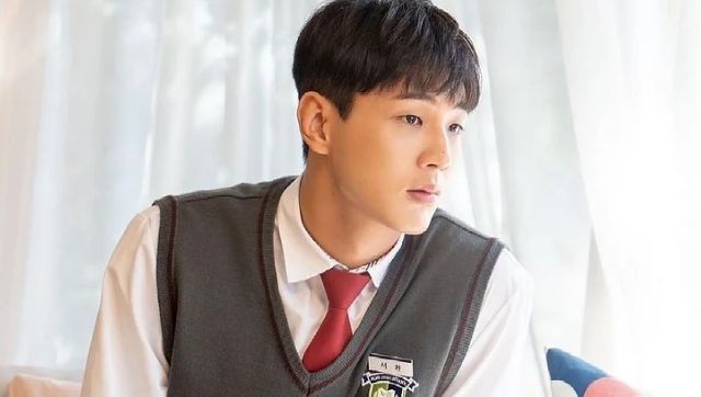 South Korean star Kim Ji Soo's former classmate accuses him of violence, bullying; actor apologises South Korean star Kim Ji Soo's former classmate accuses him of violence, bullying; actor apologises