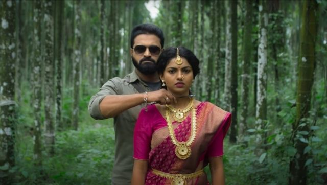 Hero movie review: Rishab Shetty, Ganavi Laxman are gloriously over-the-top in a riot of comedy, action and romance Hero movie review: Rishab Shetty, Ganavi Laxman are gloriously over-the-top in a riot of comedy, action and romance