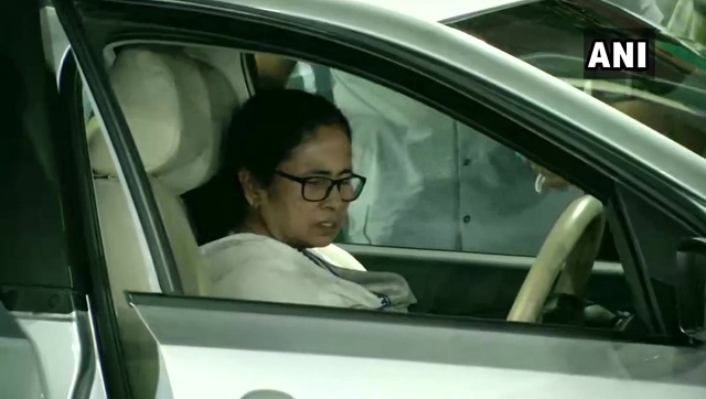 Mamata Banerjee injured: TMC, BJP leaders meet EC separately over 'attack'; Bengal CM discharged from hospital Mamata Banerjee injured: TMC, BJP leaders meet EC separately over 'attack'; Bengal CM discharged from hospital