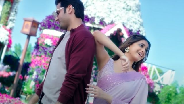 Rang De movie review: Keerthy Suresh is a delight to watch in Venky Atluri's heartwarming tale of love and friendship Rang De movie review: Keerthy Suresh is a delight to watch in Venky Atluri's heartwarming tale of love and friendship