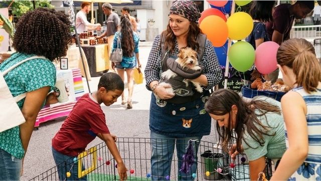 Superintelligence movie review: Melissa McCarthy's rom-com could do with some intelligence Superintelligence movie review: Melissa McCarthy's rom-com could do with some intelligence