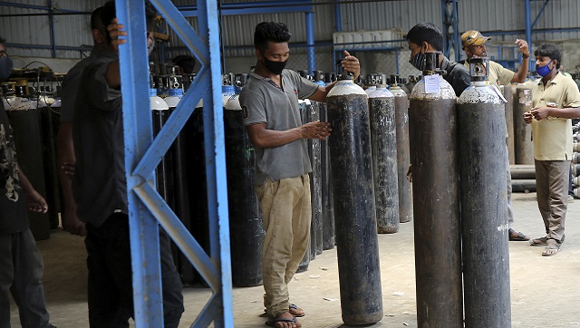 COVID-19: 13 die in Tamil Nadu's Chengalpattu Government Hospital; families allege oxygen shortage COVID-19: 13 die in Tamil Nadu's Chengalpattu Government Hospital; families allege oxygen shortage