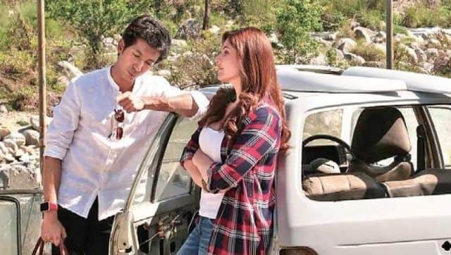 Still from Hum Bhi Akel Tum Bhi Akele