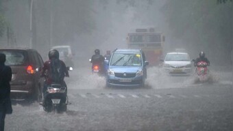 Mumbai faces heavy rains, strong winds as Cyclone Tauktae moves towards Gujarat