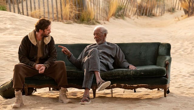 Dan Stevens and Morgan Freeman in Solos