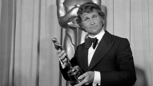 Jerome Hellman, Academy Award-winning producer of films Midnight Cowboy, Coming Home, dies at 92