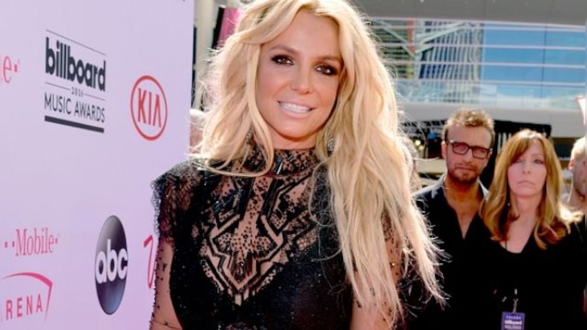 Britney Spears' fan accounts on social media advocate singer's emancipation through information dissemination, live updates