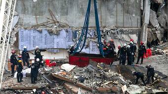 Florida building collapse: Toll rises to 10; 151 people still unaccounted for, say Miami authorities