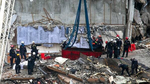 Florida building collapse: Toll rises to 10; 151 people still unaccounted for, say Miami authorities