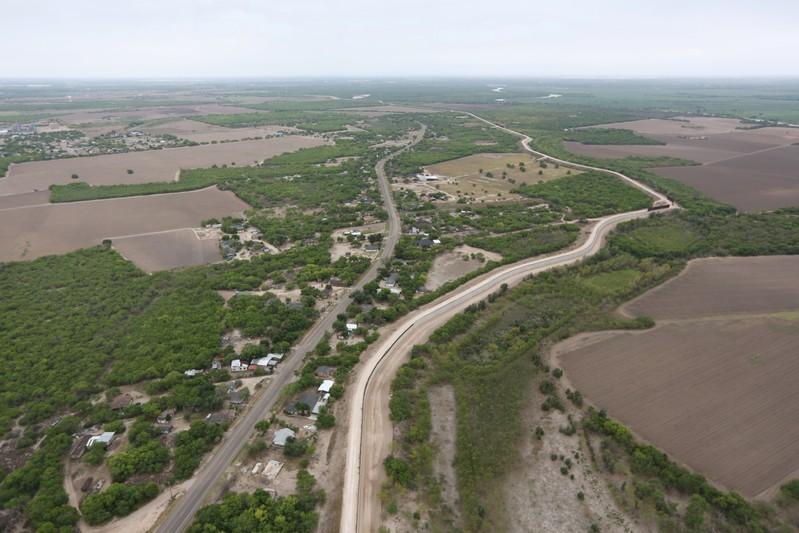 In Texas border town, skepticism ahead of Trump visit to push wall ...