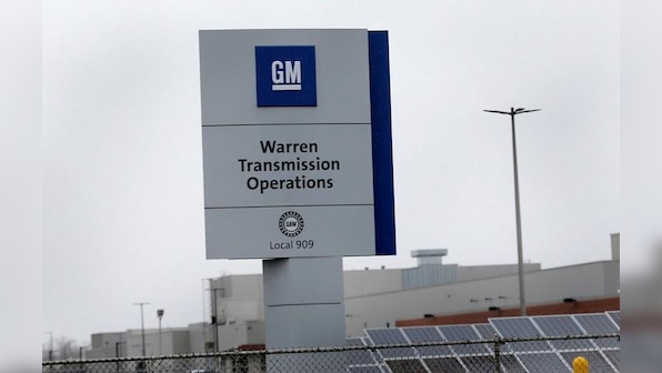 GM says pickup trucks to lift 2019 earnings, shares jump 8 percent