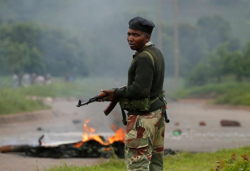 Scores Arrested Beaten As Zimbabwe Police Crack Down On Protests World 