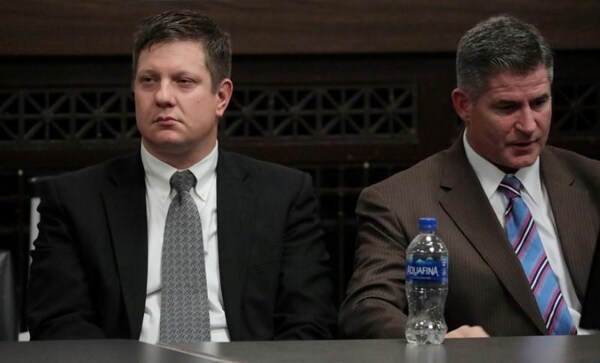 Judge acquits Chicago policemen in conspiracy trial Judge acquits Chicago policemen in conspiracy trial