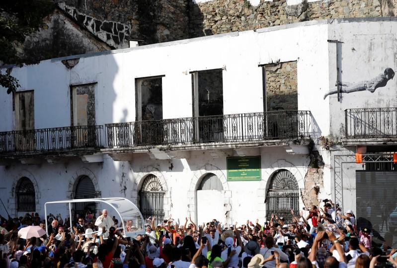 Pope says weary Church 'wounded by her own sin,' in reference to abuse Pope says weary Church 'wounded by her own sin,' in reference to abuse