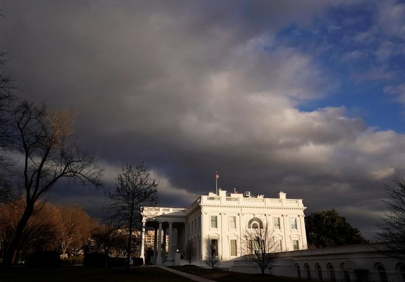 White House not to meet budget proposal timetable after shutdown  source