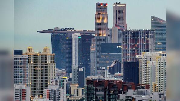 Singapore economy expands 0.7% in 2019, slowest in a decade