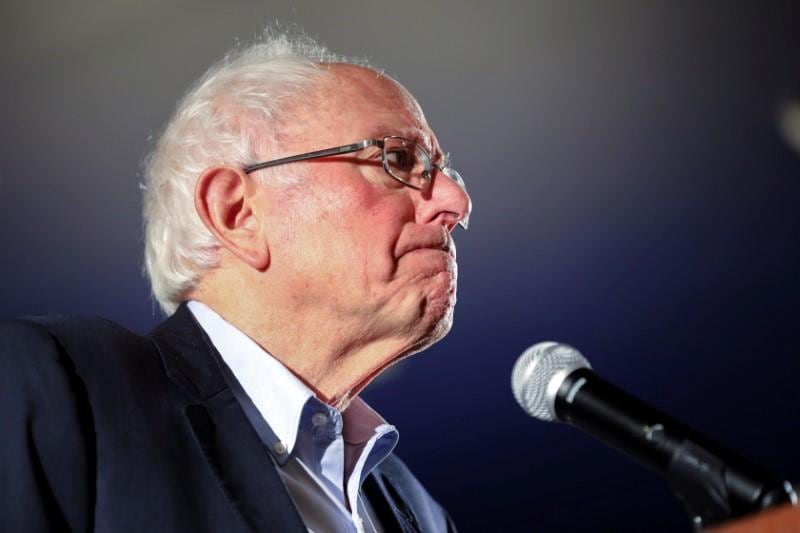 Warren Sanders campaigns spar in rare show of discord between progressive Democratic contenders