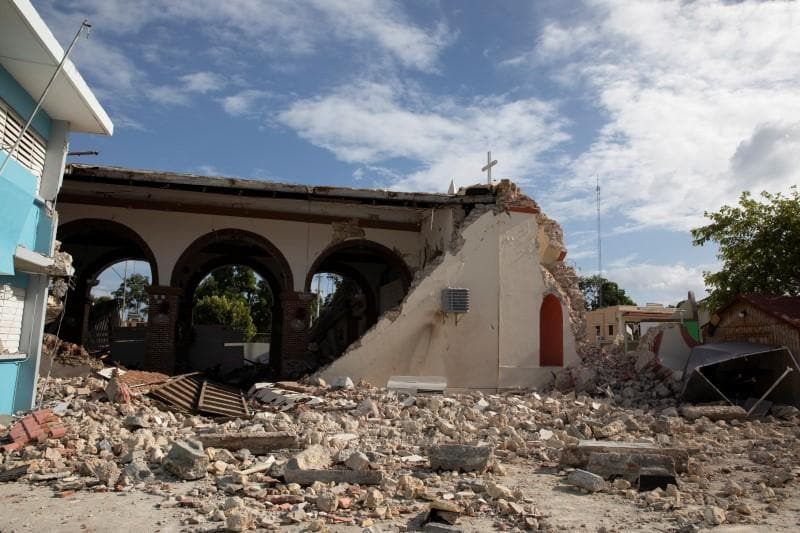 Trump to sign disaster declaration for quakehit Puerto Rico U.S