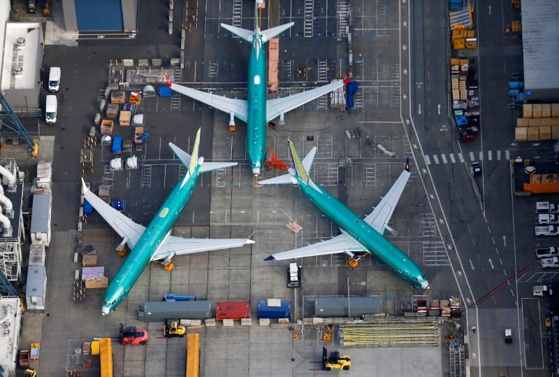 Boeing seeks to borrow 10 billion or more amid 737 Max crisis  CNBC