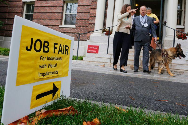 US labor market recovery faltering layoffs hit record in 2020