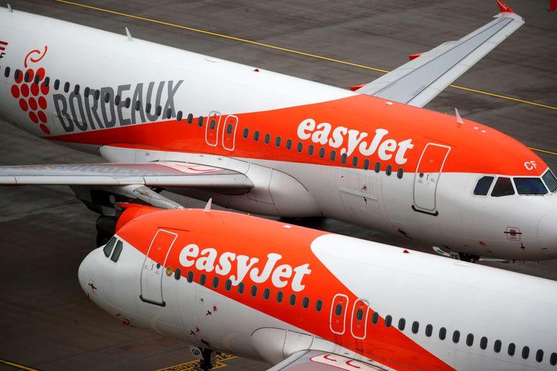 EasyJet cabin crew to help with UK vaccination programme