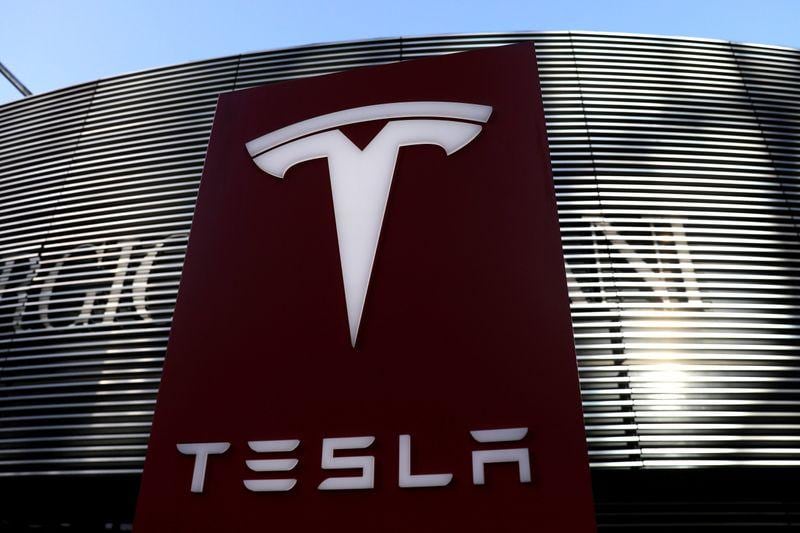 US asks Tesla to recall 158000 vehicles for touchscreen failures