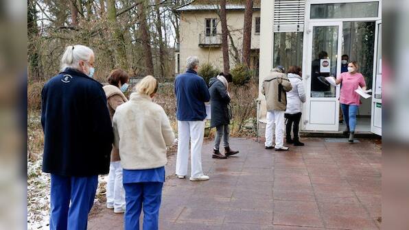 Record daily German COVID deaths spark Merkel 'mega-lockdown' plan - Bild