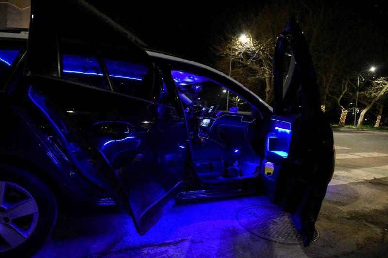 Nightclub taxi drives away the blues in lockdown Greece