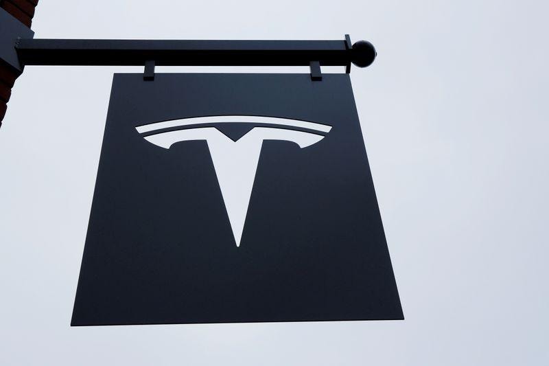 Tesla asks US safety agency to declare speed display issue inconsequential
