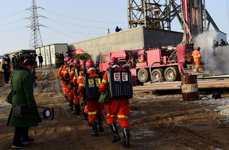 China rescuers prepare escape route for trapped gold miners one confirmed dead