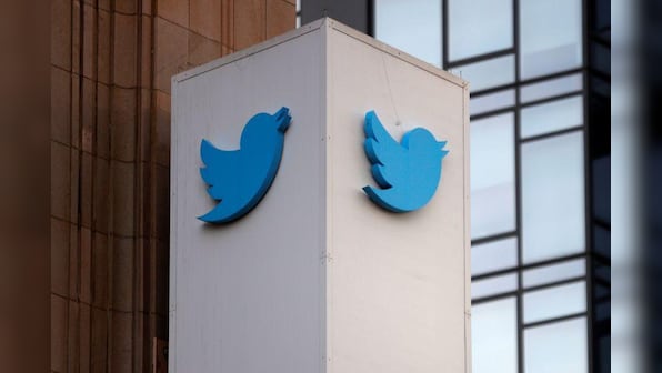 Twitter suspends &quot;fake&quot; account that carried a link to Iranian Supreme Leader's website