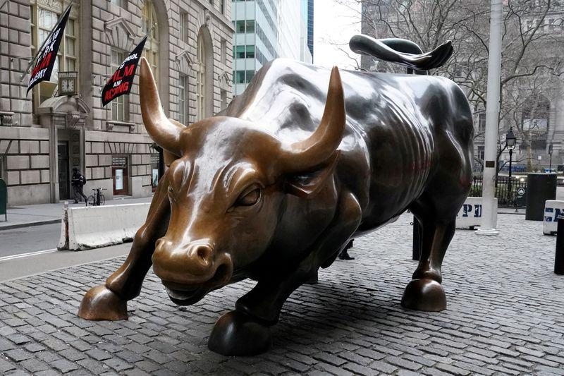 Time to pause Wall Street grows wary of some stock bubbles