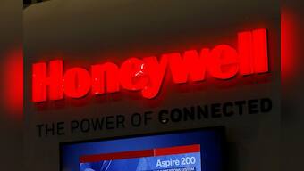 Honeywell forecasts strong earnings on higher demand for aircraft parts