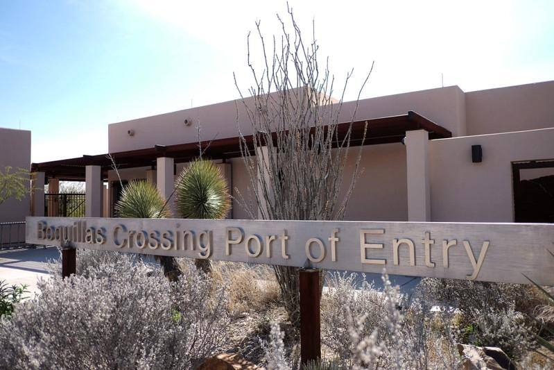 Negotiators on U.S. border security funds eye deal by Monday - lawmakers Negotiators on U.S. border security funds eye deal by Monday - lawmakers