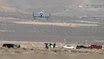 Branson's Virgin Galactic takes another step toward space tourism