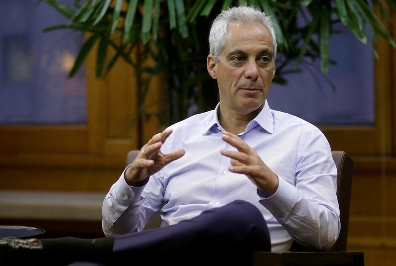 Chicago voters choose from record number of mayor candidates