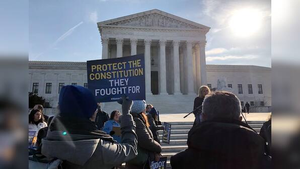 U.S. top court sympathetic toward Maryland cross in major religion case