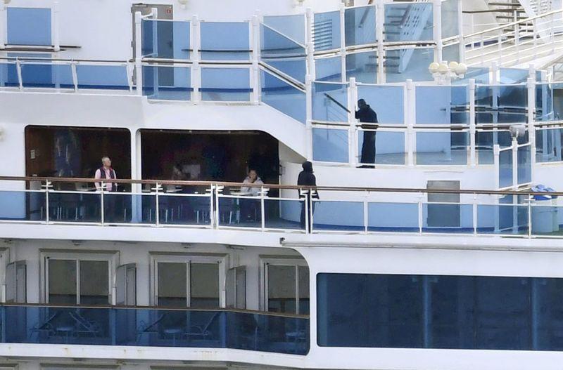 Japan screens 3,700 on quarantined cruise ship after coronavirus case Japan screens 3,700 on quarantined cruise ship after coronavirus case