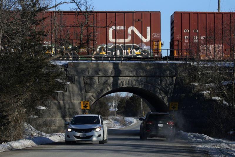 Trudeau says rail blockades must end indigenous protesters remain defiant
